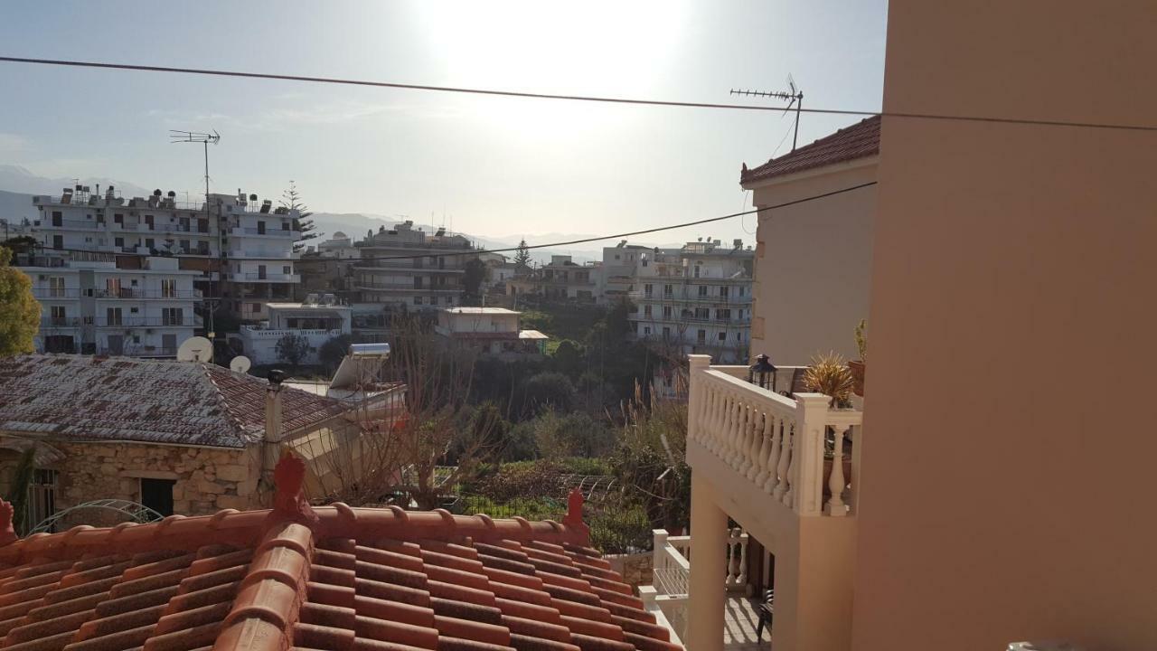 Estrella La Canée